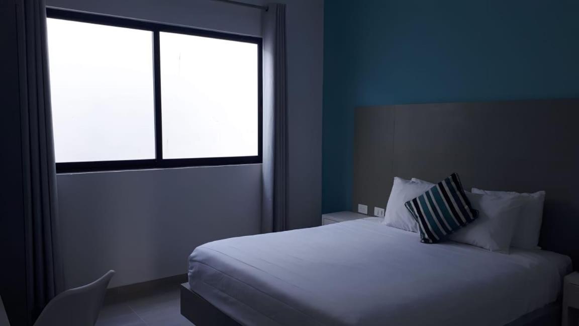 We Express Hotel Playa Del Carmen (Adults Only) Exterior foto
