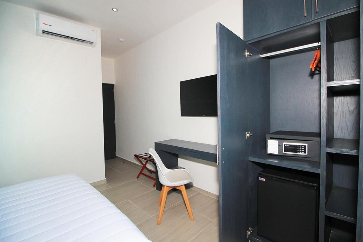 We Express Hotel Playa Del Carmen (Adults Only) Exterior foto
