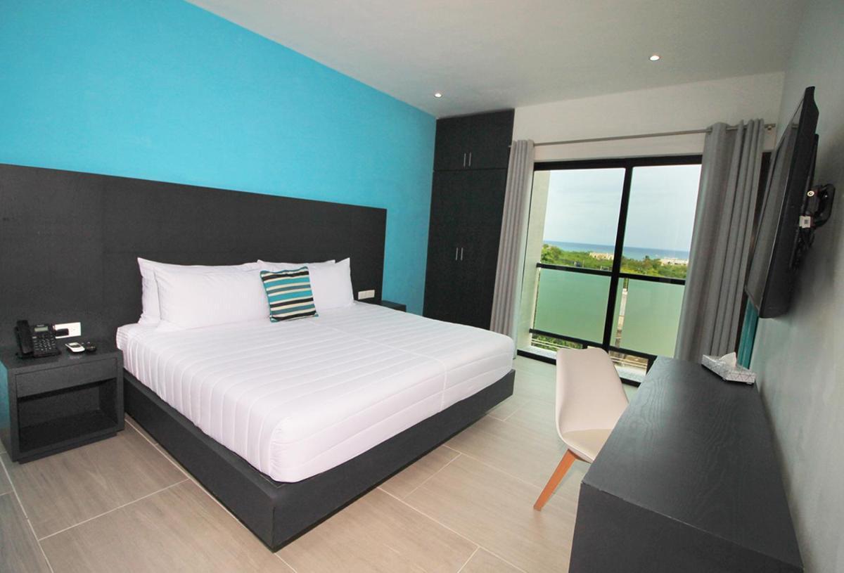We Express Hotel Playa Del Carmen (Adults Only) Exterior foto